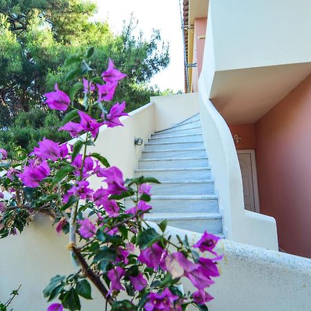 Epavlis Apartments Pórto Héli Kültér fotó
