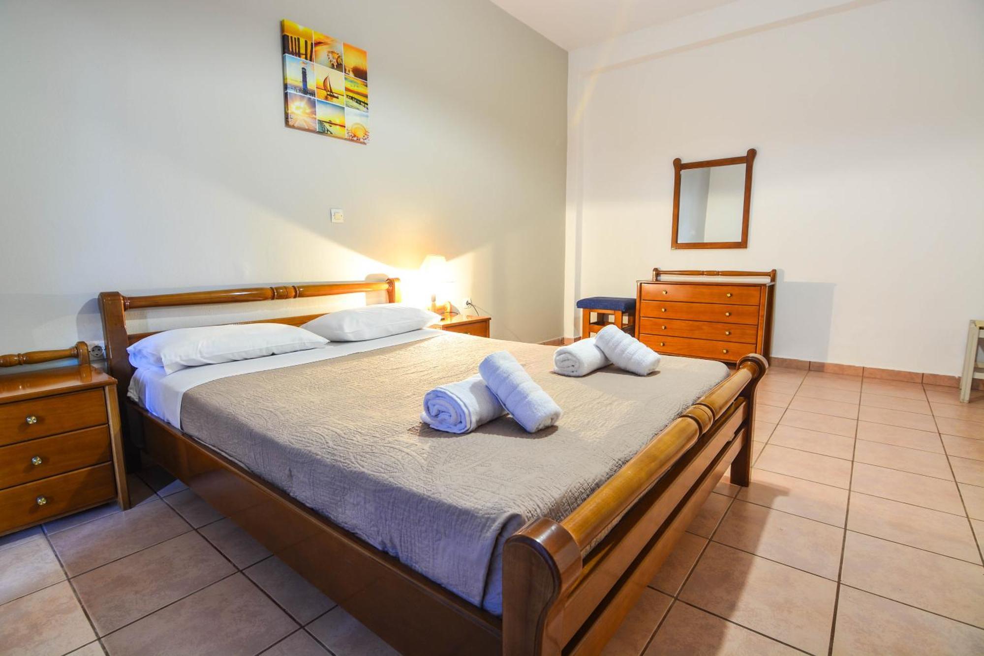 Epavlis Apartments Pórto Héli Kültér fotó