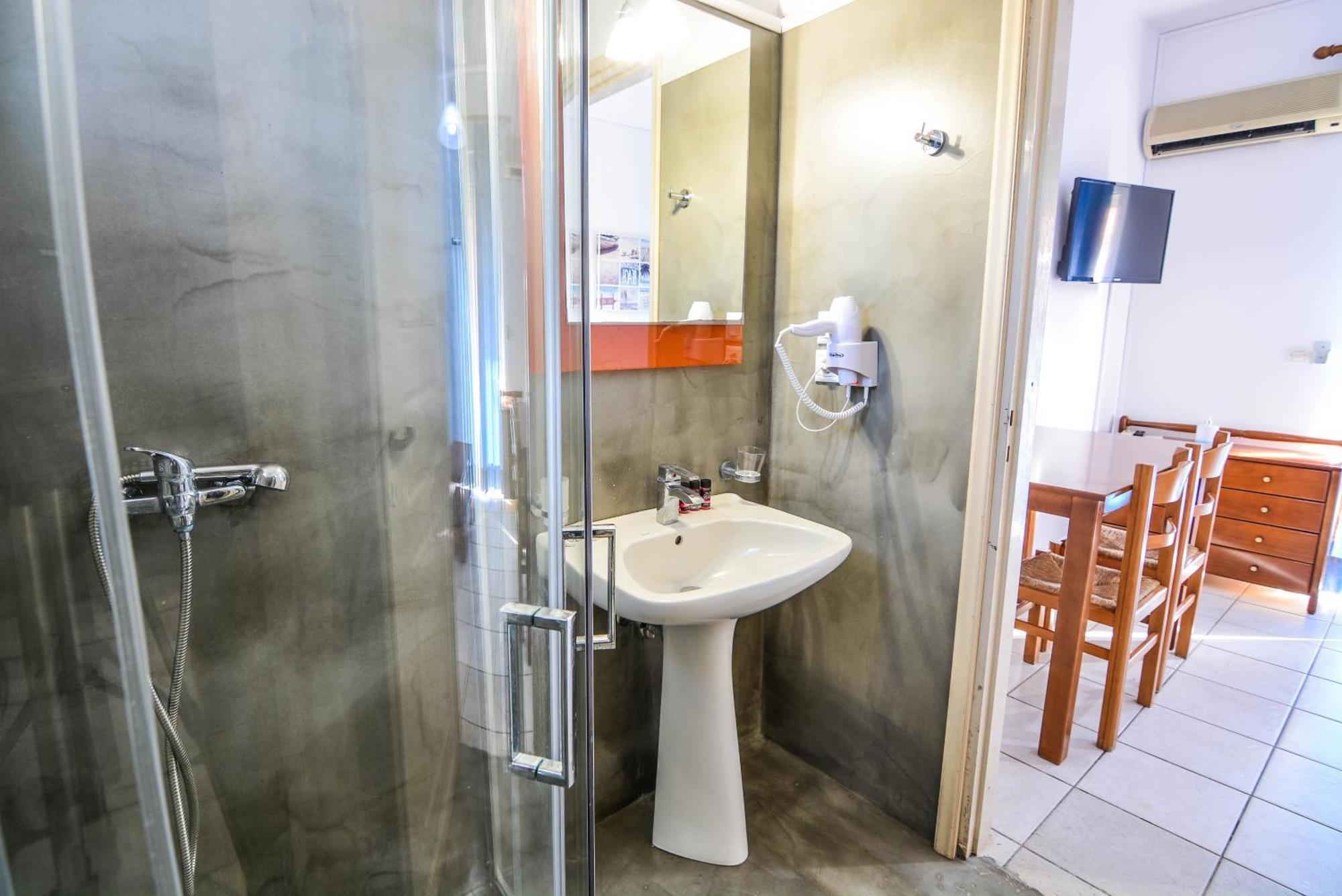 Epavlis Apartments Pórto Héli Kültér fotó